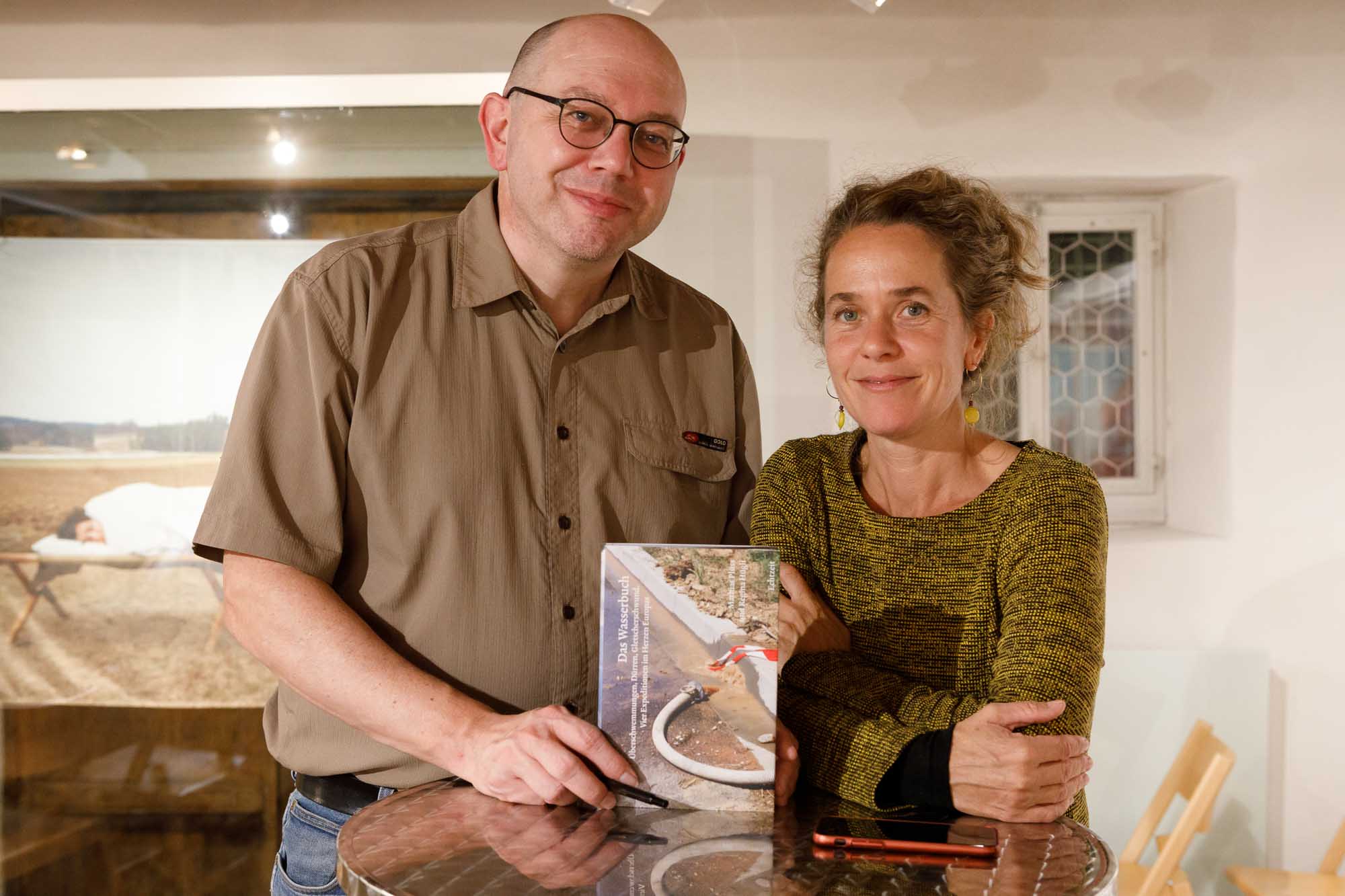 Mathias Plüss and Regina Hügli, authors of "Das Wasserbuch"